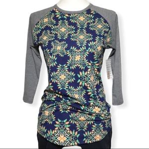 Lularoe Randy tee size XS NWT Abstract pattern